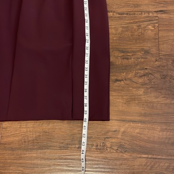 NWT White House Black Market Long Sleeve Fully- Lined Sz 10 Maroon Midi Dress. - Picture 14 of 15